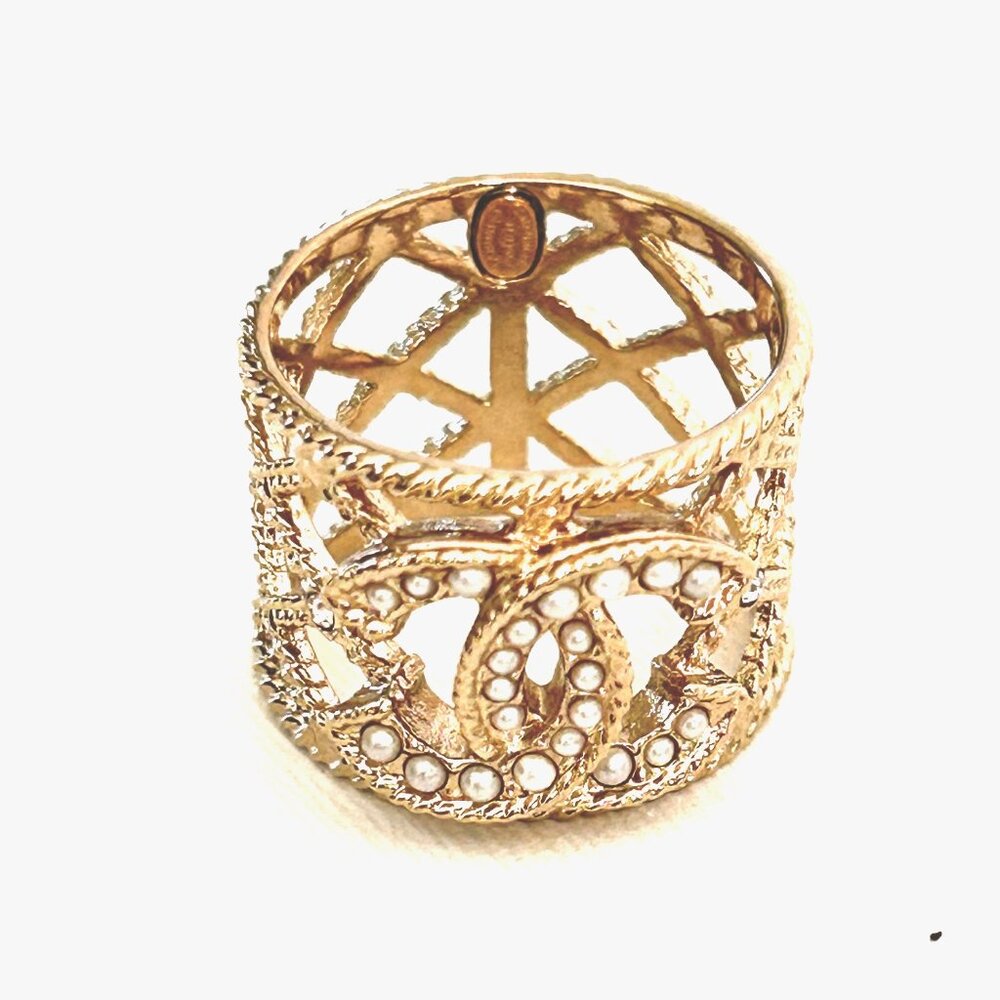 FINAL DROP!  Chanel Gold Tone Faux Pearls and Strass CC Band Ring  EUC